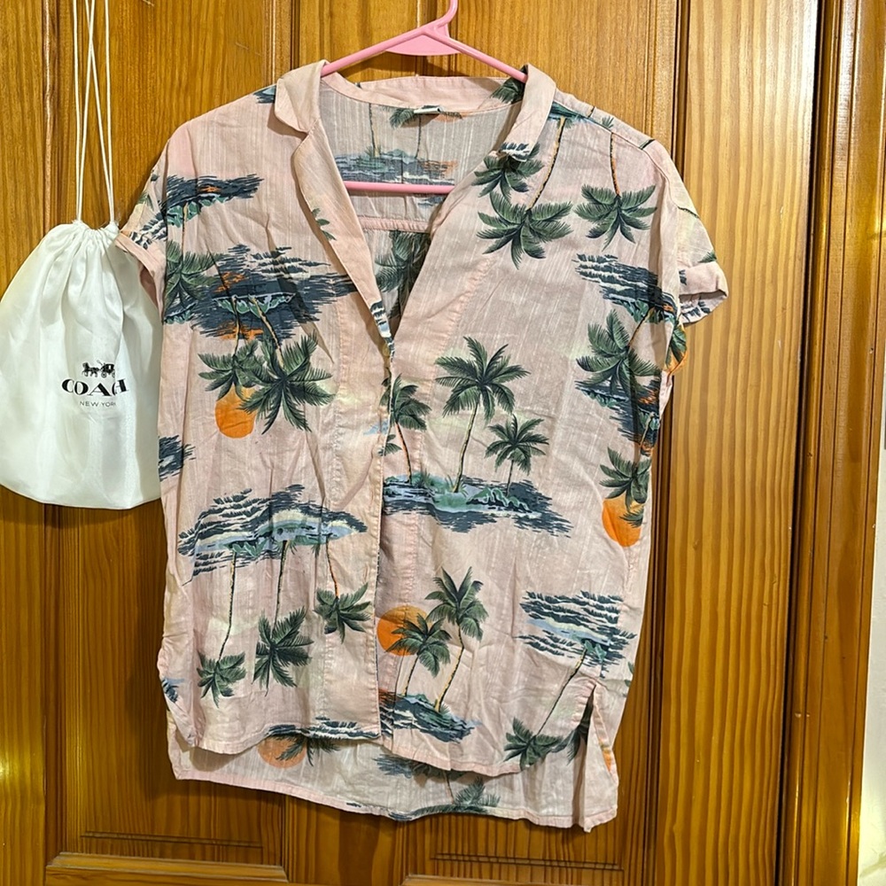 Old Navy button down